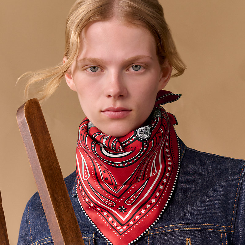 Grand Tralala bandana 55 - Brown | Hermès Canada